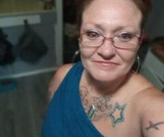 HUNGRY MILF LOOKING FOR RELEASE - Image 2