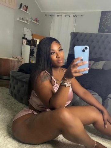 StarrLynn✨Available Now 💋 - 1