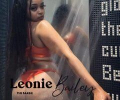 👋 4'10" (Soft skin) 🫧 Bubble booty (Ready to play) - Image 5