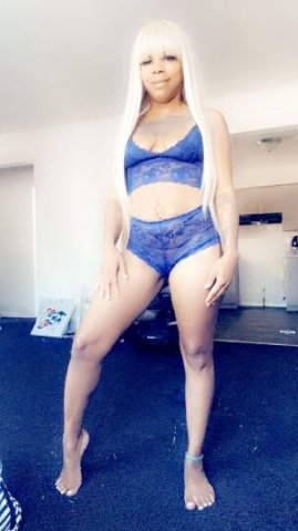 🥳 Pretty Pussy Junie .🤤💦 - 1