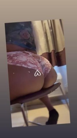 Sweet 🍭🍬Tight Kitty🐱Irresistible Thick Hottie😘👅Greek Friendly🍑🌟🌟🌟 - 1