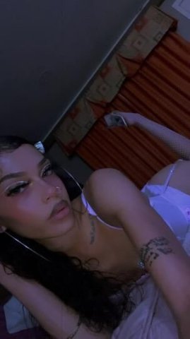 squirt for you cum to me outcalls only - 1
