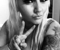 check out my nee pics and new look.... - Image 11