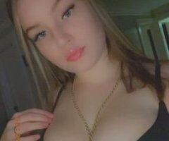 Blue Eyed Snow Bunny ;) freak nasty.. wet pussy.. sloppy toppy.. - Image 2