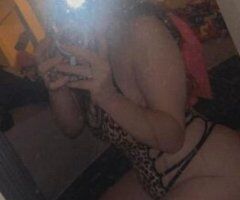 Blue Eyed Snow Bunny ;) freak nasty.. wet pussy.. sloppy toppy.. - Image 3