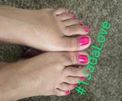 Lovely upscale Vixen, phatt ass, pretty face, tight kitty, - Image 5