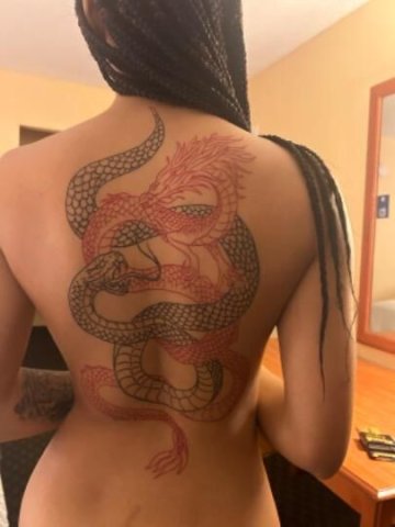 Looking for some fun come play wit my sexy lil body - 1