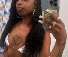 Bakersfield escorts - CUM SEE ME BBY 💦 INCALLS & OUTCALLS📲🏢REAL SLIM THICK🍑🫦A VERY BIG PLEASER😚