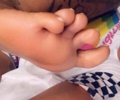 Foot Fetish Goddess ✨ - Image 1