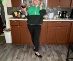 Green Bay escorts - looking for a long term friend