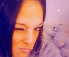Who wants a drink Cuz i do, its thirsty Thursday babies!! DATY LOL let's have some fun BJs are my specialty! - Image 8