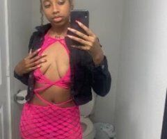 WET AND JUICY🍑💦 - Image 2