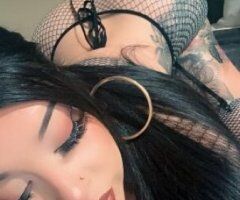 Sweet Latina Bombshell Visiting NOW😍 - Image 3