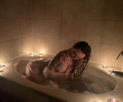 Hiiii my name is Val <3 i ready to have fun with you and have a good time. - Image 4