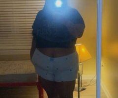 💸im a Latina Hot Mami🥵 Come Play With this Pussy🤑 - Image 2