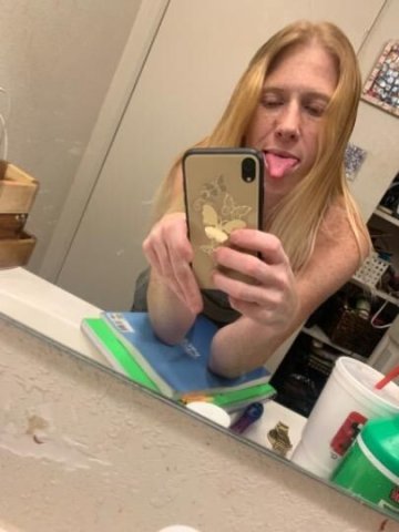 Branson✨️LIMITED TIME SPECIALS⌛✨I'll be YOUR HazelNUT🌰🍆 this fall🍂😘 - 1