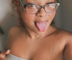 🥳👅💋 BABY ITS FRIDAY 💋👅🥳 - Image 4