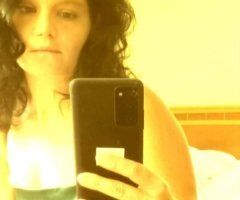 Fun & Flirty MILF- ready to give you a workout - Image 11