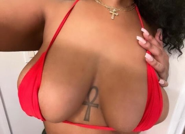 NO MEETS🚫 $25 video chat deal⚡⚡ PHONE FUN📲💕⭐XXXRATED LIVE SHOWS📸💦 NUDES😻🍑 CUSTOM VIDS😱 - 1