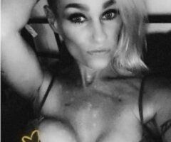 Evansville escorts - BLONDE BADDIE come and play withb ne