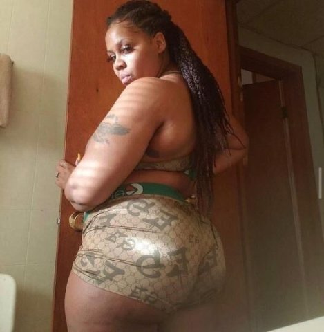 ITS GETTING LATE DADDYYY🥰 ITS SATURDAY🥴 I WANT YOU TO COME OVER A FUCK THIS 🍑💦PUSSY EVERYDAY FOR THE REST OFF THE WEEK🤤 I NEED TO SQUIRT 🚿ON THAT DICK🍆 SOO BADD🤤 YES IM 100% REAL AND WILL GIVE VERIFICATION💯 - 1