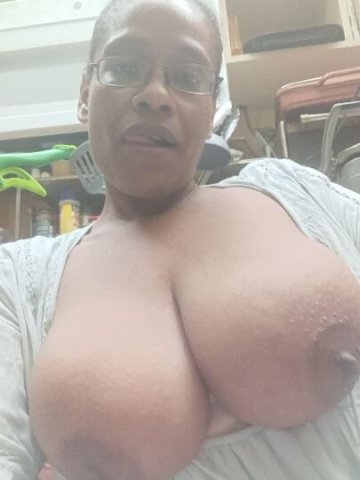 FEET AND BREAST FETISH🫦DON'T miss the THROAT GOAT💦💋💫 - 1