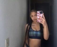 Doing incalls and outcalls 🥰📲 - Image 2