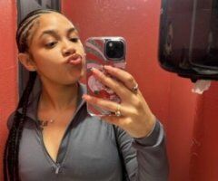 Doing incalls and outcalls 🥰📲 - Image 3
