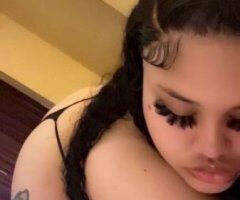 NEW IN TOWN 🏆 FAT WET PUSSY 🔥 100% REAL AND READY 🍒💦 COME SEE ME NOW 😍 - Image 2