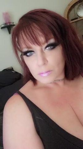curvey cougar PRIVATE RESIDENCE - 1