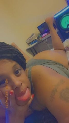 Suffer from Big Booty Addiction Can’t focus, can’t relax due to your need for therapy Come get treated by THE BEST. ✈ 🏝🌋 - 1