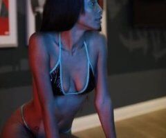 A elegant woman awaits you 💋 - Image 4