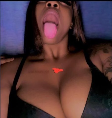 🚨 SUNDAY SPECIAL🚨 looking for serious regulars ❤ THIS WOULD BE THE BEST MOMENT YOUVE HAD IN A WHILE ‼‼‼🙌 I prokose to make sire you leave fully satisfied WANTING MORE - 1