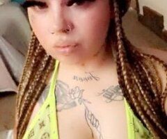 Milwaukee escorts - hello daddy come see me