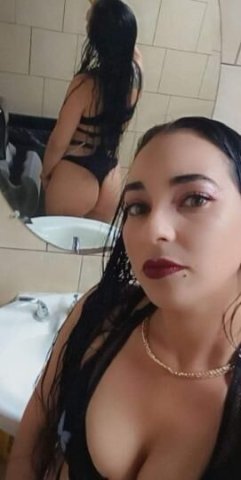chica latina - 1