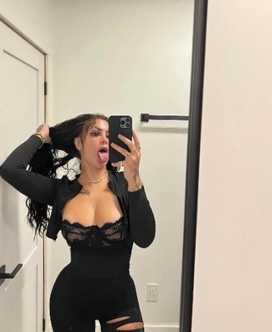 Spanish Mommy 💕 - 1