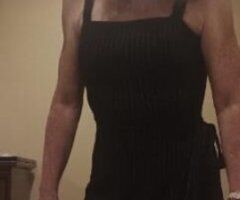 Chicago escorts - Incall only