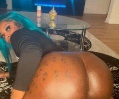 Cum see me 💦 Sexy Ebony 👅🍫 - Image 3