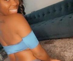 exotic chocolate beauty looking to have fun 💦💦💦 - Image 3