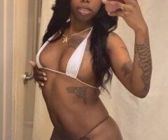 San Fernando Valley escorts - Petite Freak 😋 DEEPTHROAT GODDESS👅❣😈