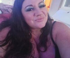 ~💚BUSTY Brunette💚~ - Image 5