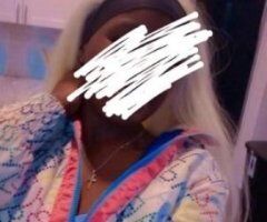 Hey babes I am back let's play and have a good time - Image 3