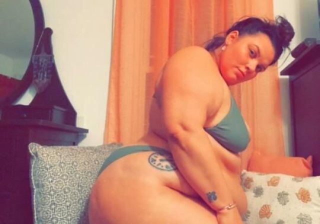 Sexy blue eyed Russian BBW for your OUTCALL and CAR DATE pleasures! - 1