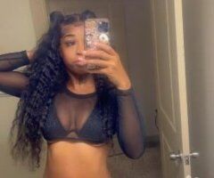 Stress Reliever, Mind blowing lips😜Ebony Playmate Here to Satisfy All Your Needs🍓💦 - Image 2