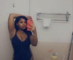 San Fernando Valley escorts - outcall and incall