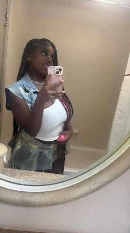 NEWBBiE💋FunSiZeee HOTTiE 💋 Itszzzz Zaaaaa - 1