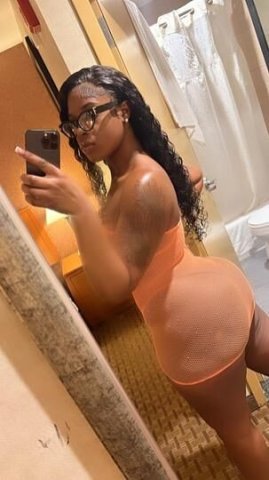 SUPER THICK AND JUICY JUST FOR YOU💦🥰INCALLS ONLY❗ - 1