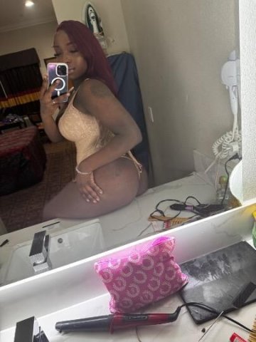 🤩 READY TO HAVE FUN 😜 COME PLAY WITH THE NEW GIRL NEXT DOOR🥀 - 1