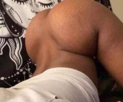near u, ready to suck n fuck it uppp😍 - Image 3