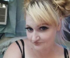 BBW HORNY MILF PRO COCKSUCKER CIM - Image 2
